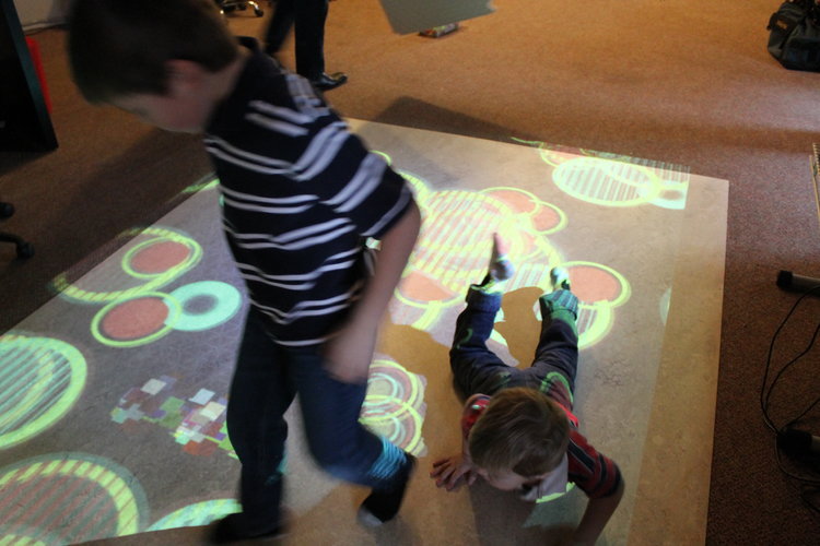 Funkey Jump - Interactive Floors and Walls